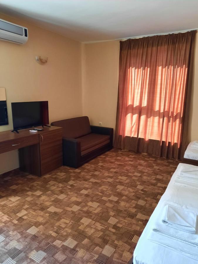 Hotel Sapphire 프리모르스코 외부 사진