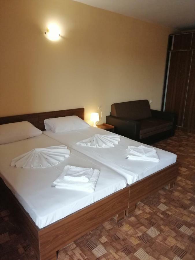 Hotel Sapphire 프리모르스코 외부 사진